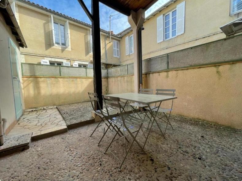 Centre Ville Superbe T2 Neuf Wifi Terrasse Netflix Périgueux Eksteriør billede